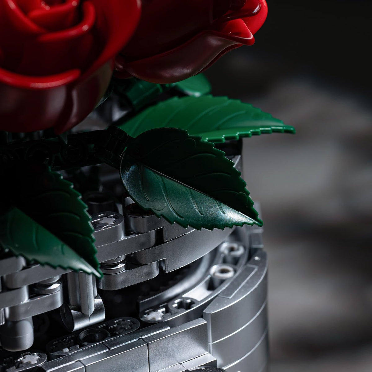UNCLE BRICK Flowers Botanical Building Set,Artificial Rose with Dust Cover