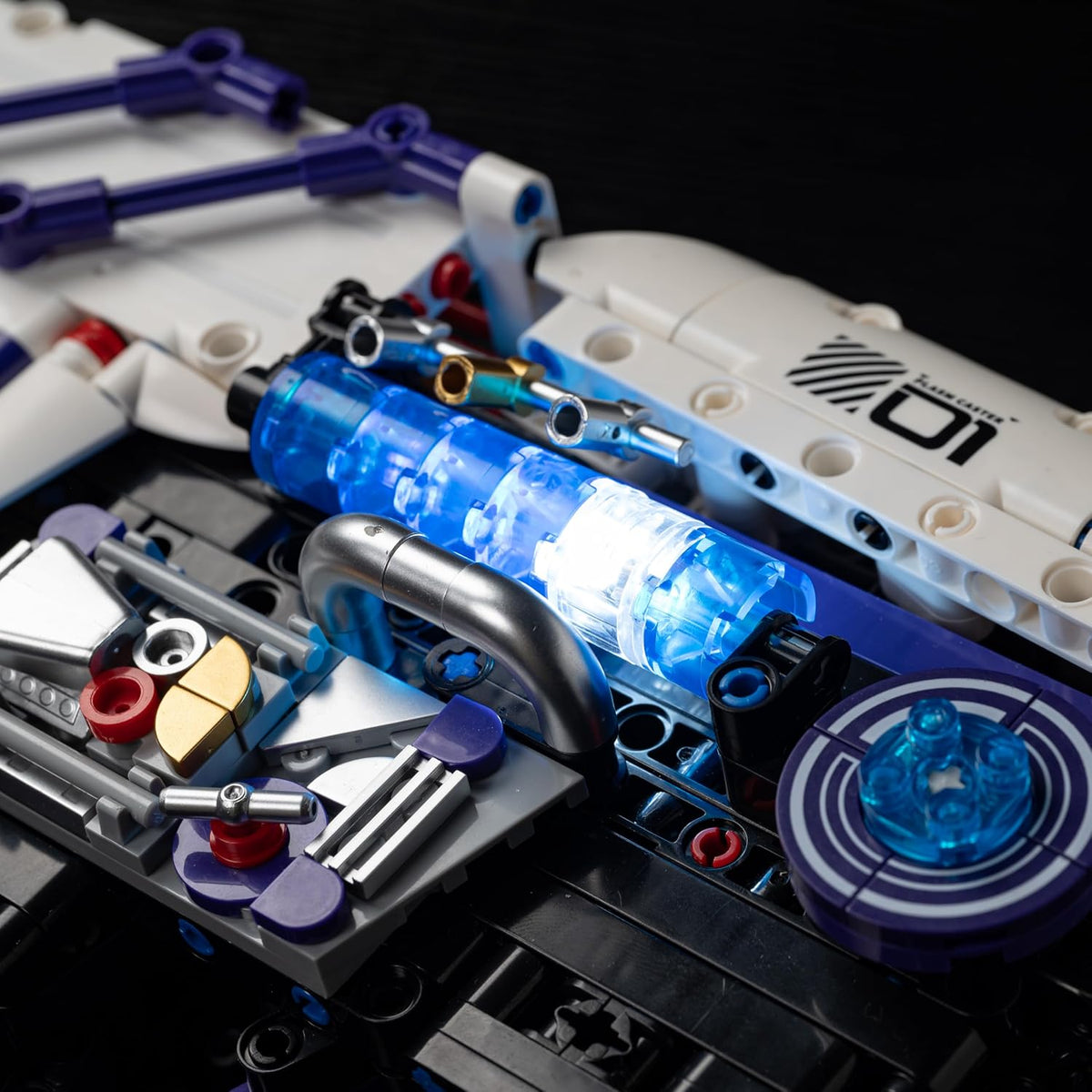 UNCLE BRICK Technical Sci-Fi Gun Building Block Set,Pistol Model with A Quick-Release Magazine,Capable of Firing Safe Silicone Bullets,Gift for Assembly Enthusiast and Sci-Fi Military Fans 1344Pcs